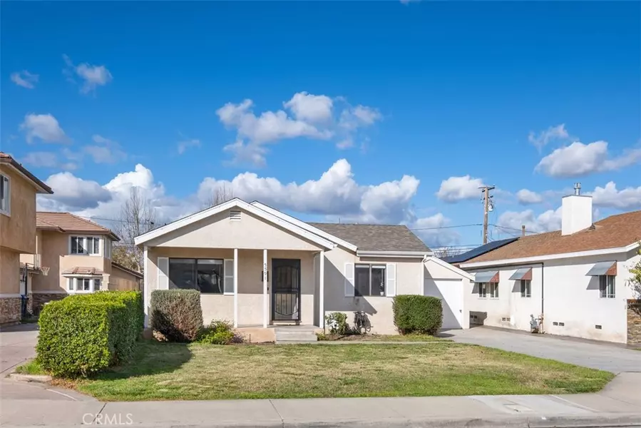 5591 Saint Ann AVE, Cypress, CA 90630