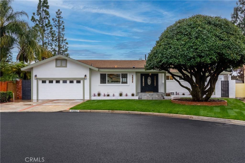 North Tustin, CA 92705,14312 Cameron LN