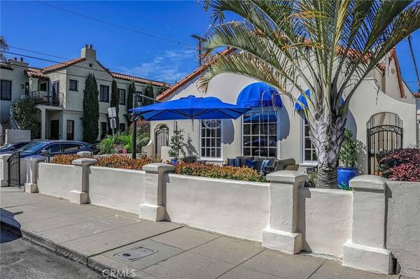 Long Beach, CA 90803,141 Saint Joseph AVE