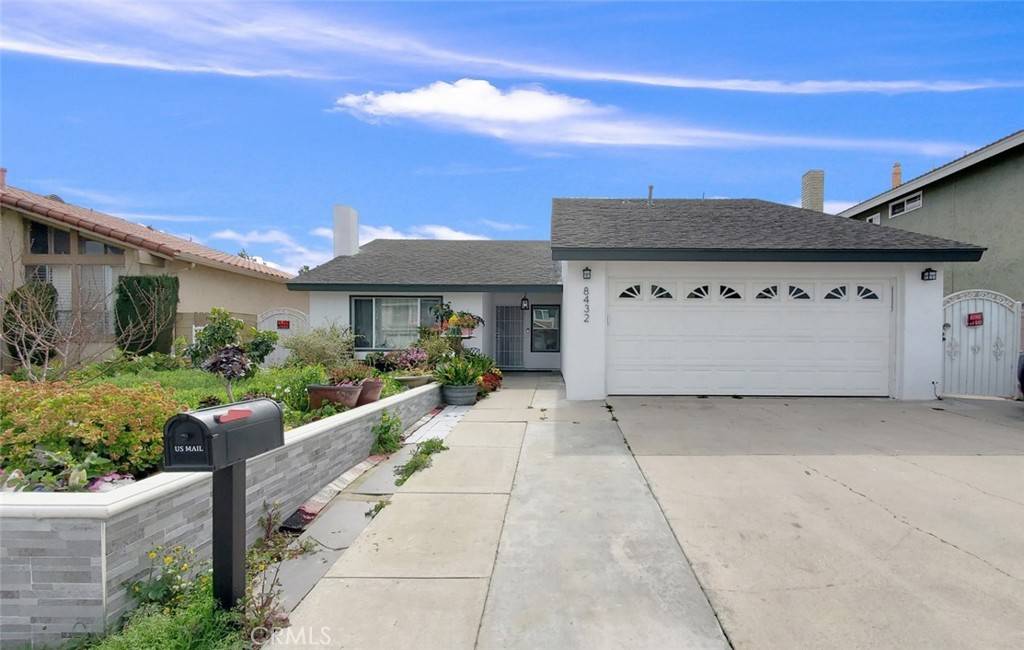 Westminster, CA 92683,8432 Sandalwood CIR