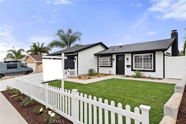 Yorba Linda, CA 92886,4351 Via Alegre