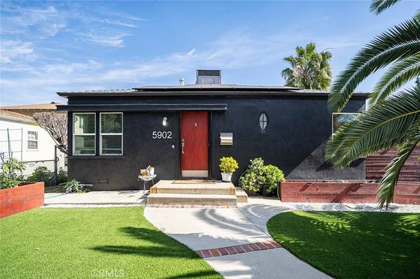 5902 Lemp Ave, North Hollywood, CA 91601