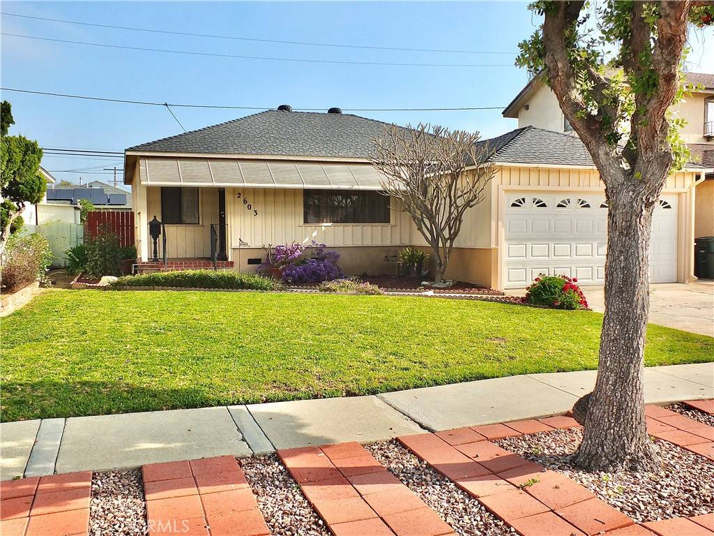 Lakewood, CA 90712,2603 Greentop ST