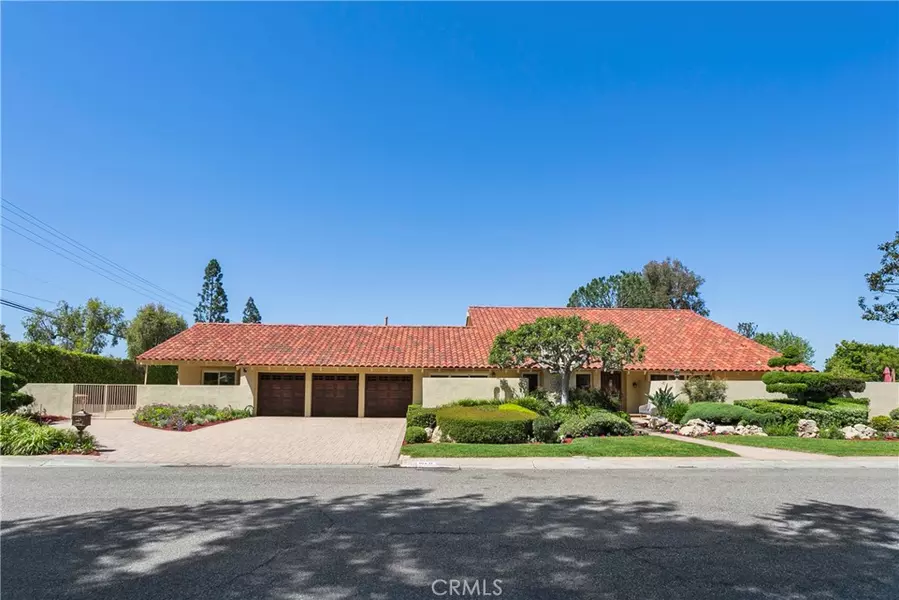 10431 Kenwick DR, Villa Park, CA 92861