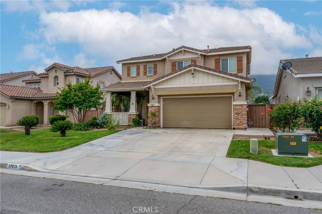 Lake Elsinore, CA 92530,32675 Santa Cruz WAY