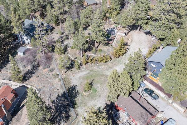 Big Bear Lake, CA 92315,393 Arroyo DR