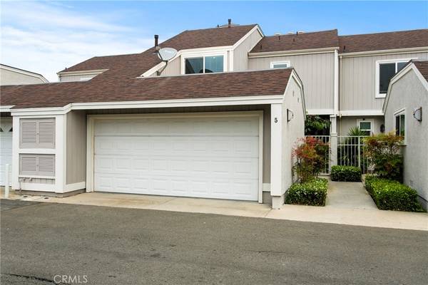 Laguna Hills, CA 92653,5 Robin Hill LN