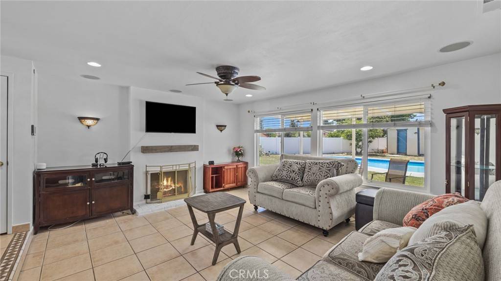 Riverside, CA 92503,3478 Revere RD