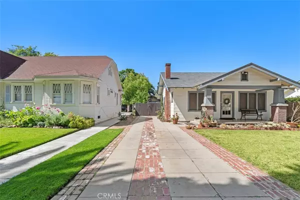 Riverside, CA 92506,3728 Oakwood Place