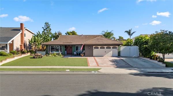 1254 Valparaiso DR E, Placentia, CA 92870