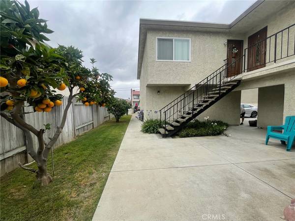 Huntington Beach, CA 92649,16835 Lynn LN