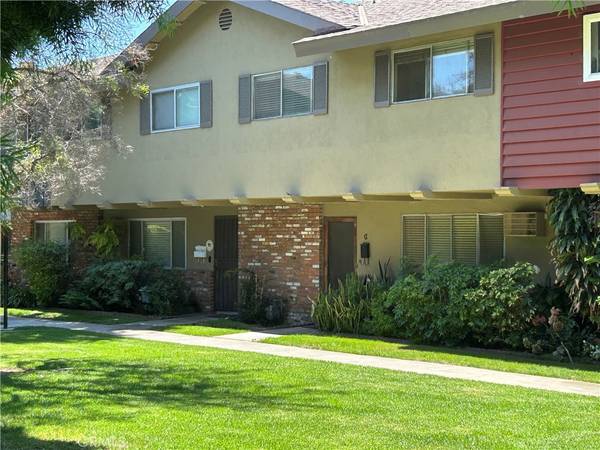 13666 Red Hill AVE #66, Tustin, CA 92780