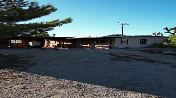 57976 Buena Vista DR, Yucca Valley, CA 92284