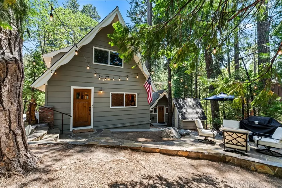 157 Rocky Point Way, Lake Arrowhead, CA 92352