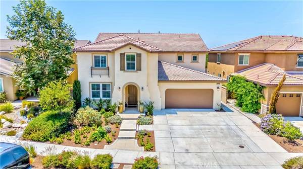 Jurupa Valley, CA 91752,6973 Cache WAY