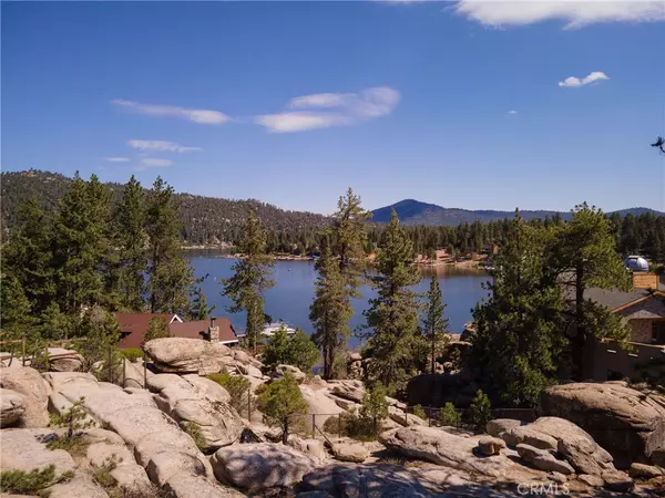 Big Bear Lake, CA 92315,815 Cove DR