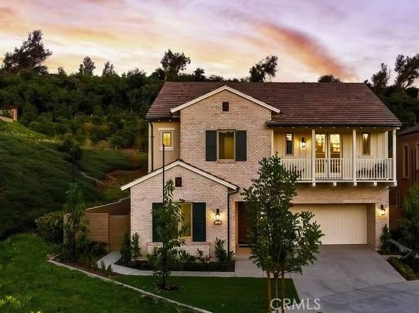 100 Bozeman, Irvine, CA 92602