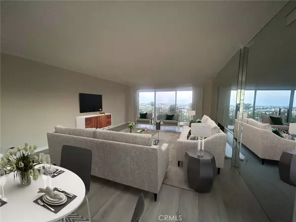 102 Scholz #228, Newport Beach, CA 92663