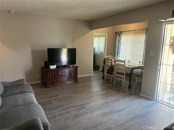 Colton, CA 92324,1605 Jantzen