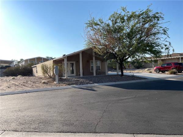 Needles, CA 92363,12600 Havasu Lake RD #57