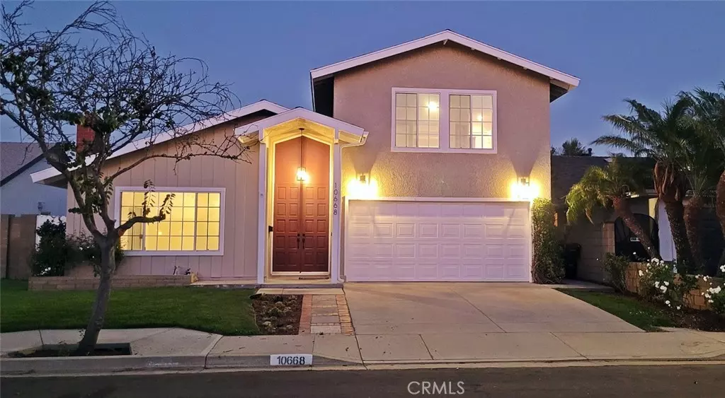 10668 Thomas CIR, Cypress, CA 90630