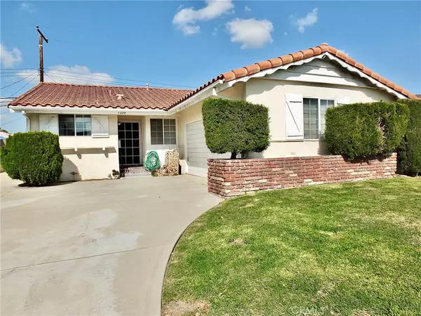 7229 De Palma ST, Downey, CA 90241