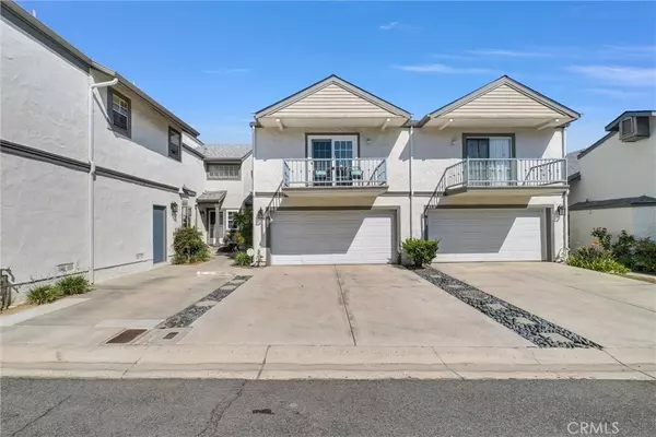 La Habra, CA 90631,871 W Country View #45