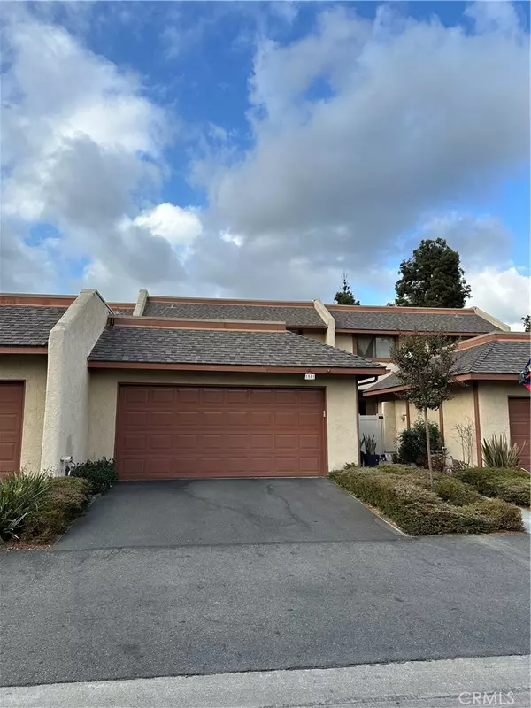 La Habra, CA 90631,1581 Pine DR