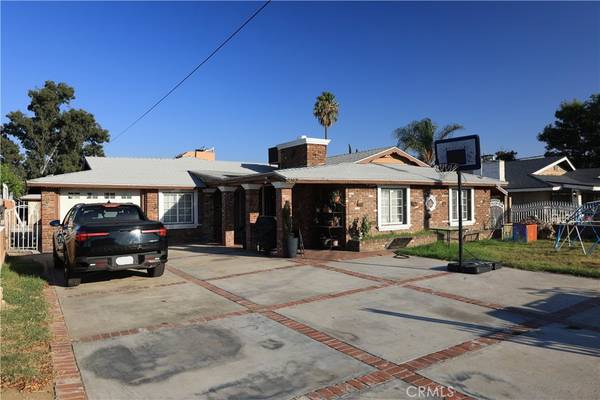 9257 Palmetto AVE, Fontana, CA 92335