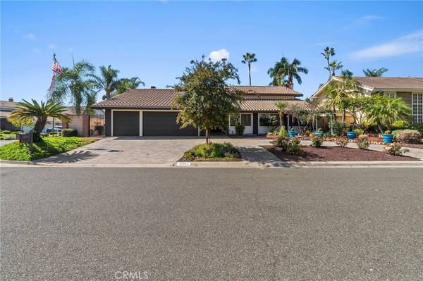 Villa Park, CA 92861,10711 Dorothy CIR