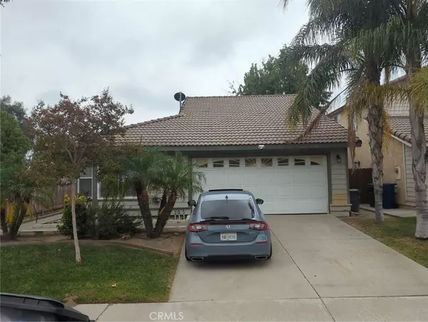 843 E Mesa DR, Rialto, CA 92376