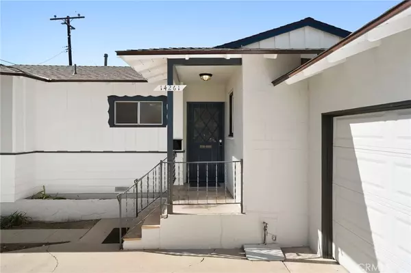 Westminster, CA 92683,14261 Webber PL