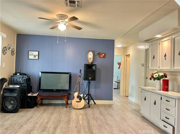 Westminster, CA 92683,15621 Beach BLVD #57