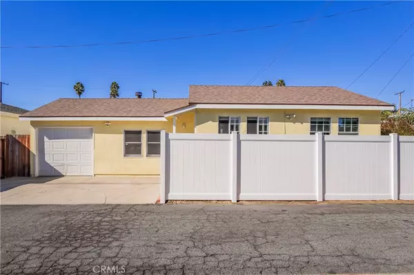 Downey, CA 90241,8217 5th ST