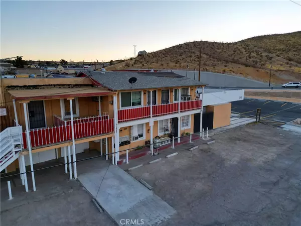 405 N 1st AVE, Barstow, CA 92311