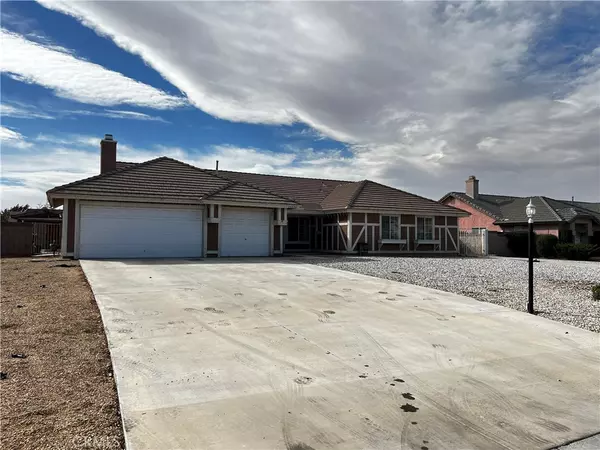 13026 Paraiso RD, Apple Valley, CA 92308