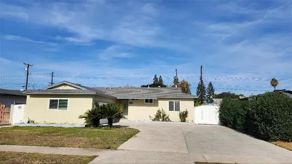 1619 W Woodcrest AVE, Fullerton, CA 92833