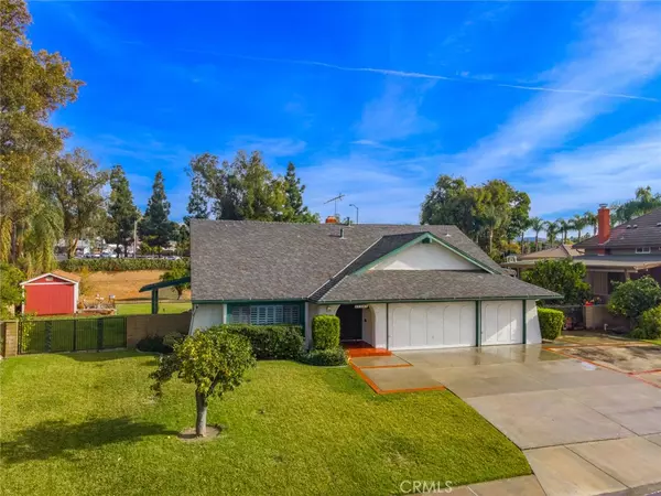 17387 Aspenglow LN, Yorba Linda, CA 92886