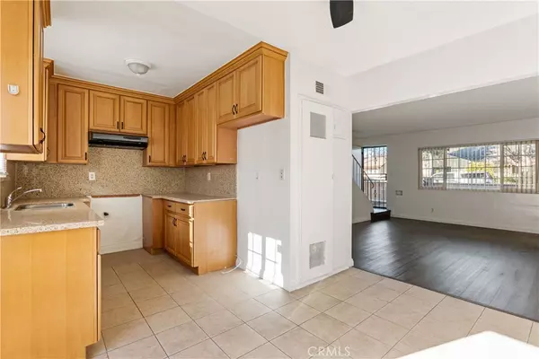 Long Beach, CA 90805,428 Mountain View #430