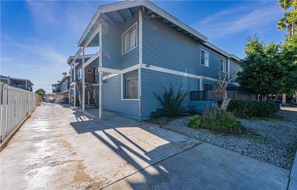 1432 W 227th ST #2, Torrance, CA 90501