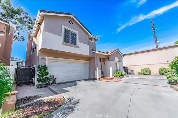 Anaheim, CA 92804,1223 S Goldstone CIR