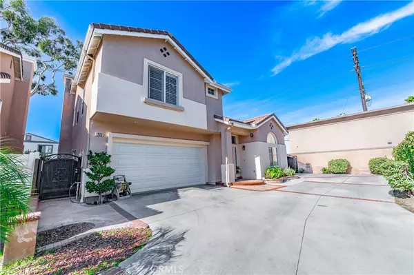 Anaheim, CA 92804,1223 S Goldstone CIR