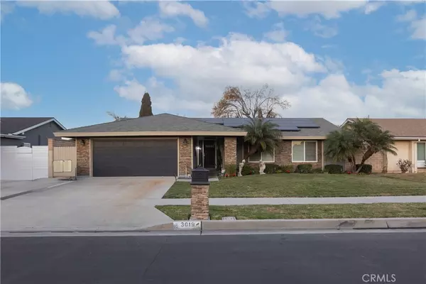 3019 N Rippling Creek DR, Orange, CA 92865