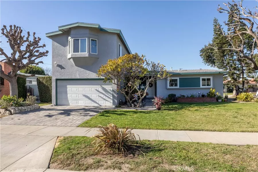 2685 Foreman  Ave., Long Beach, CA 90815