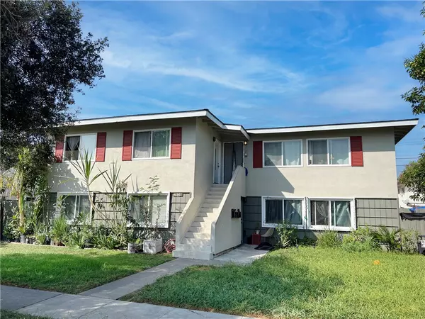 2606 S Rosewood AVE, Santa Ana, CA 92707