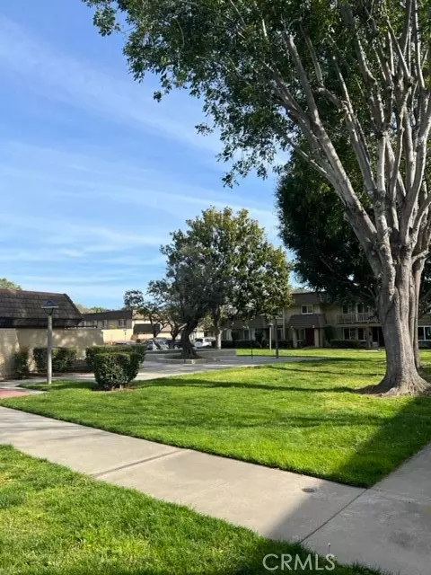 Fountain Valley, CA 92708,18068 Sunset CT