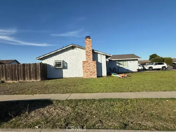 Salinas, CA 93905,3 Saint Charles PL