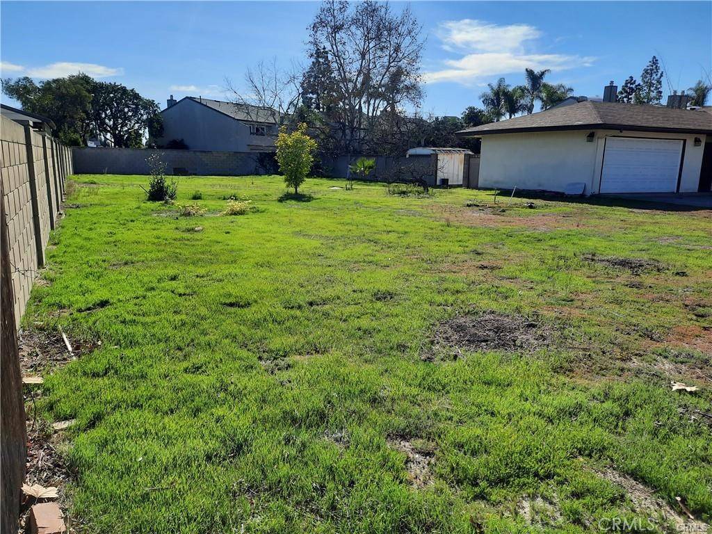 Westminster, CA 92683,7072 PRUCE ST