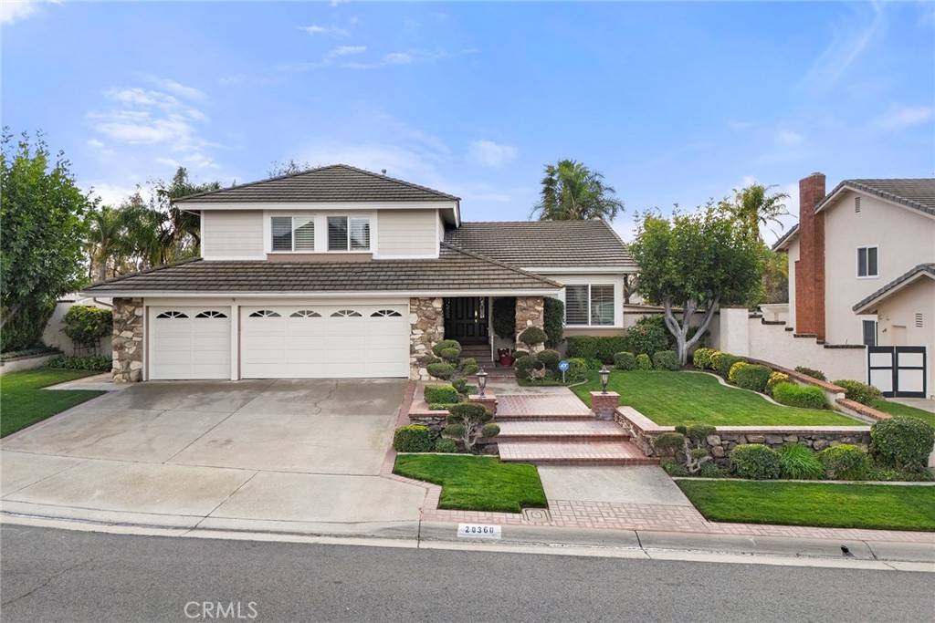 Yorba Linda, CA 92886,20360 Via Juana
