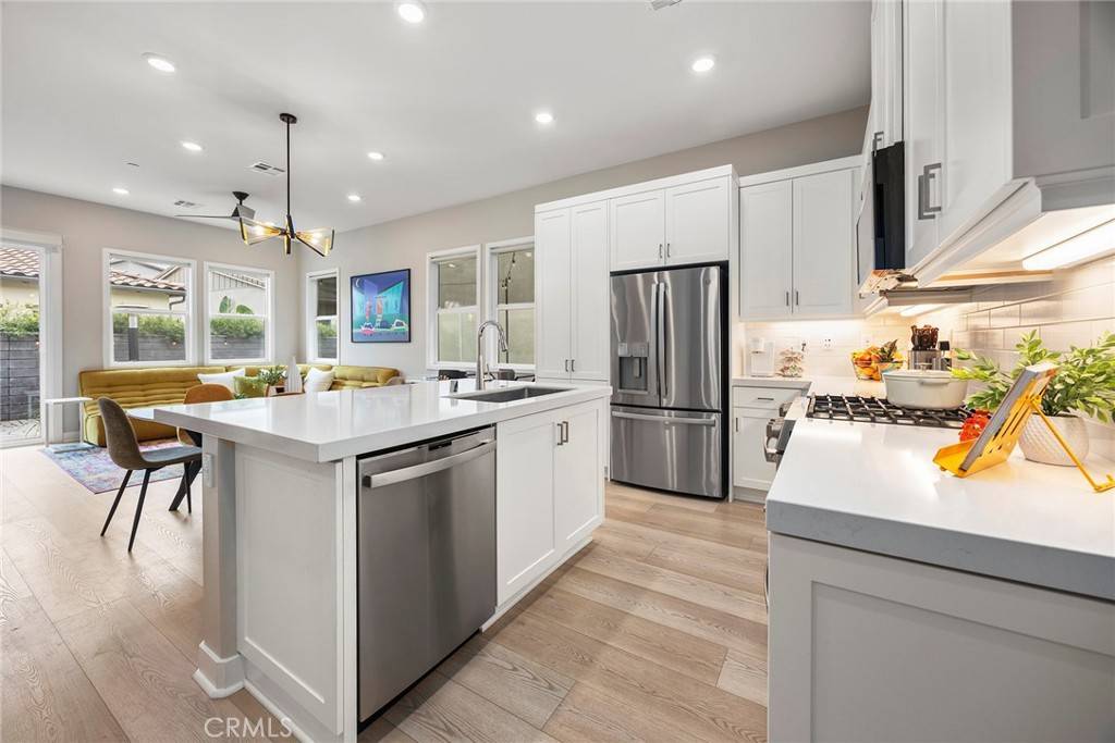748 Sunrise RD, Rancho Mission Viejo, CA 92675